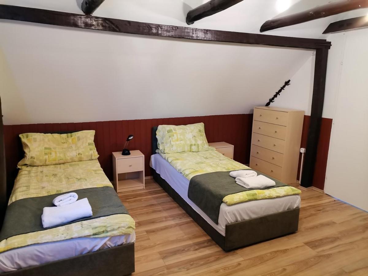Bed and Breakfast Nagy-Magyarorszag Park Isztimer Экстерьер фото